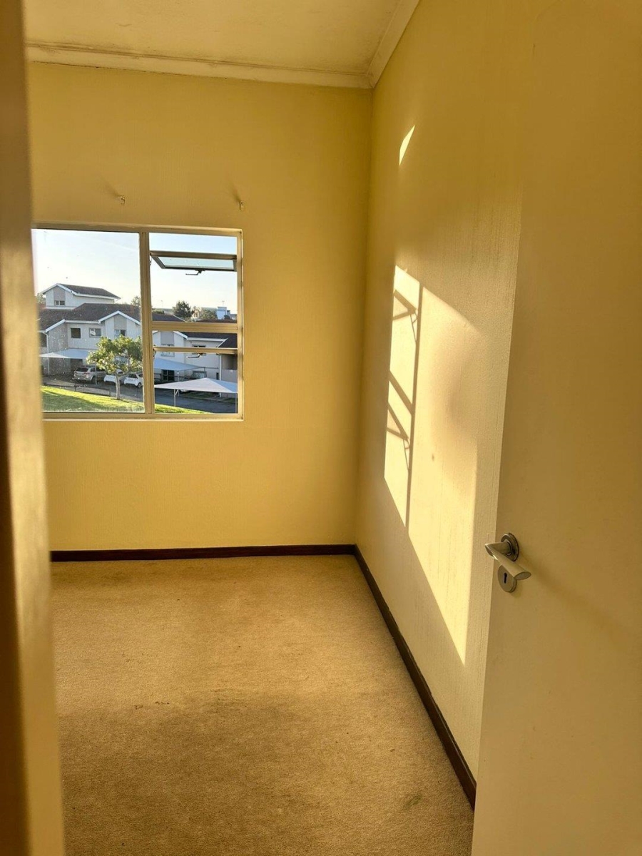 To Let 1 Bedroom Property for Rent in Beacon Bay Eastern Cape